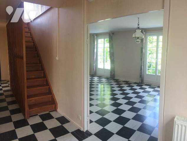 Maison 6 pièces 132 m² · à Quincampoix · 132 m² · 315 000 €