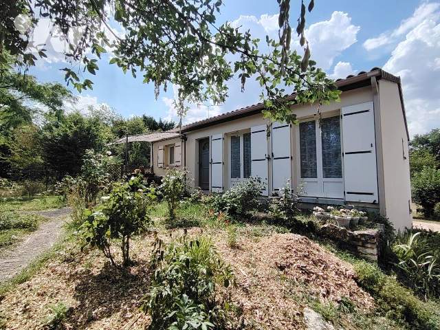 Maison 3 pièces 82 m² · à Civaux · 82 m² · 140 000 €