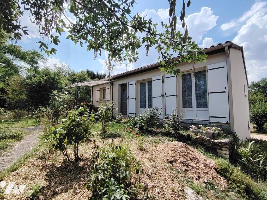 Maison 82m² — Civaux