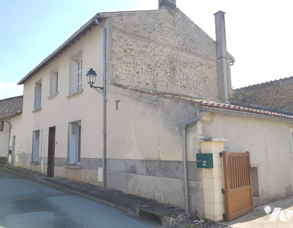 Maison 140m² — Boivre-la-Vallée