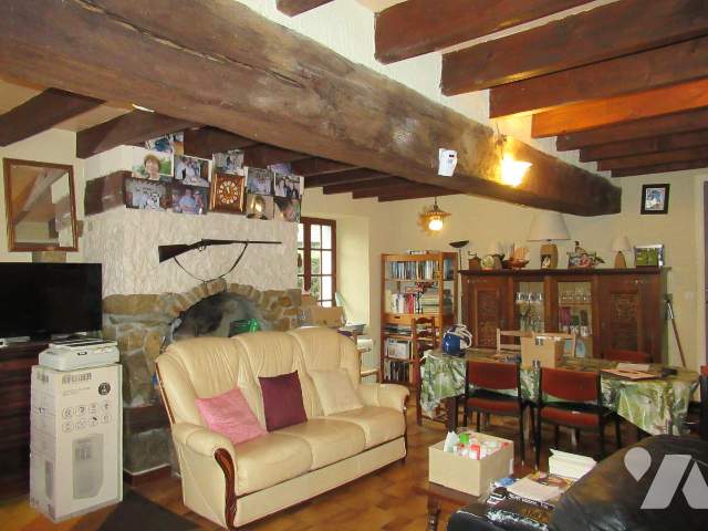 Maison 7 pièces 85 m² · à Saint-Hilaire-la-Treille · 85 m² · 50 000 €
