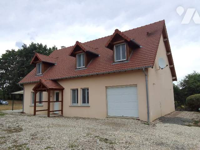 Maison 7 pièces 159 m² · à Mouhet · 159 m² · 185 000 €
