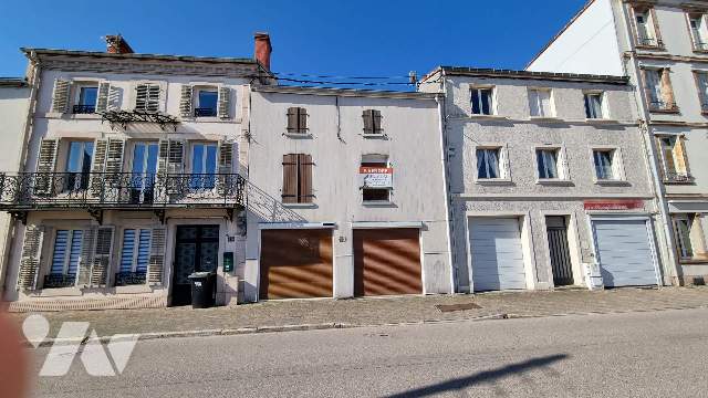 Maison 8 pièces 108 m² · à Bruyères · 108 m² · 70 000 €